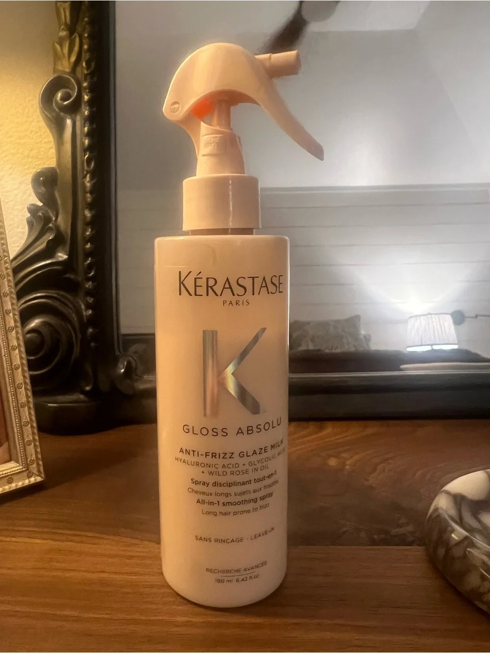 Kerastase Gloss Absolu All In One Anti-Frizz Spray - Picture 1 of 3